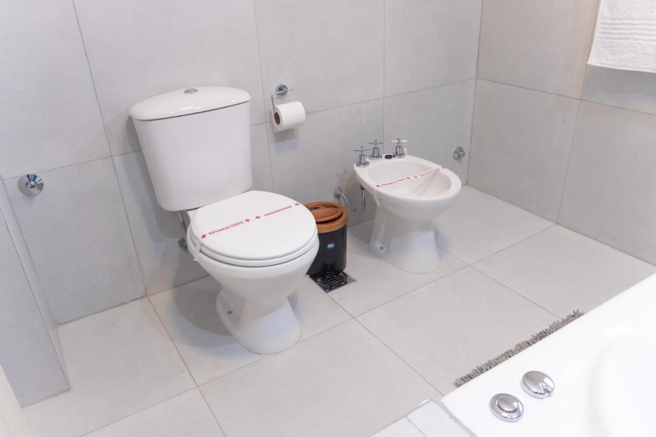 Augusta Deluxe Appartement Salta Buitenkant foto