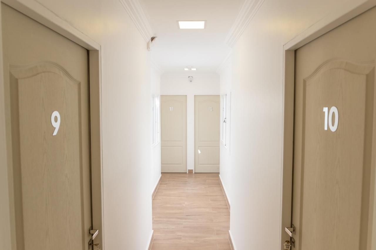 Augusta Deluxe Appartement Salta Buitenkant foto
